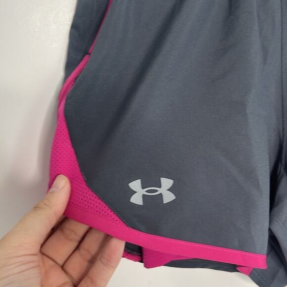Under Armour Womens UA Fly By 2 in 1 Shorts Size XS - Picture 3 of 7